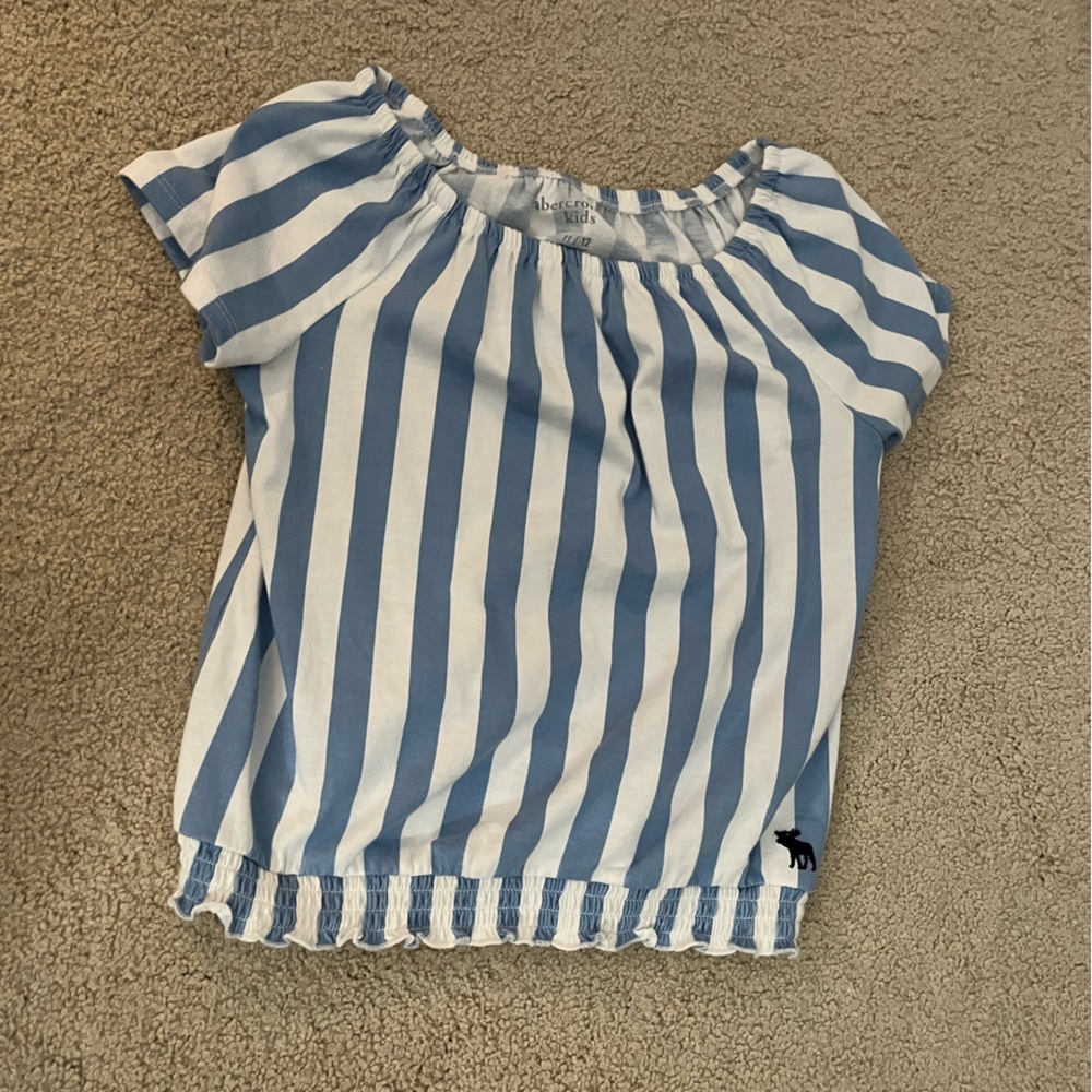 Abercrombie tee